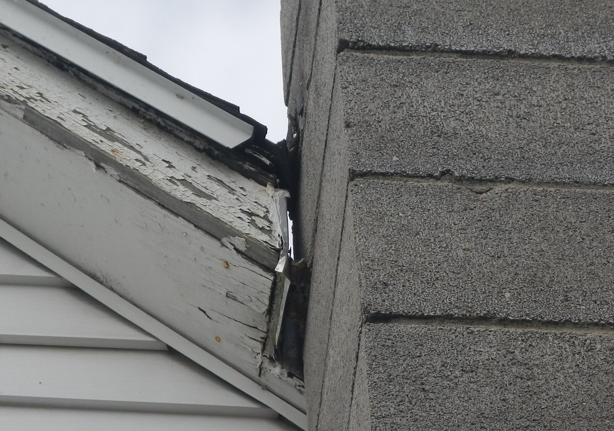 Poor flashing found by the home inspector near Evansville IN.